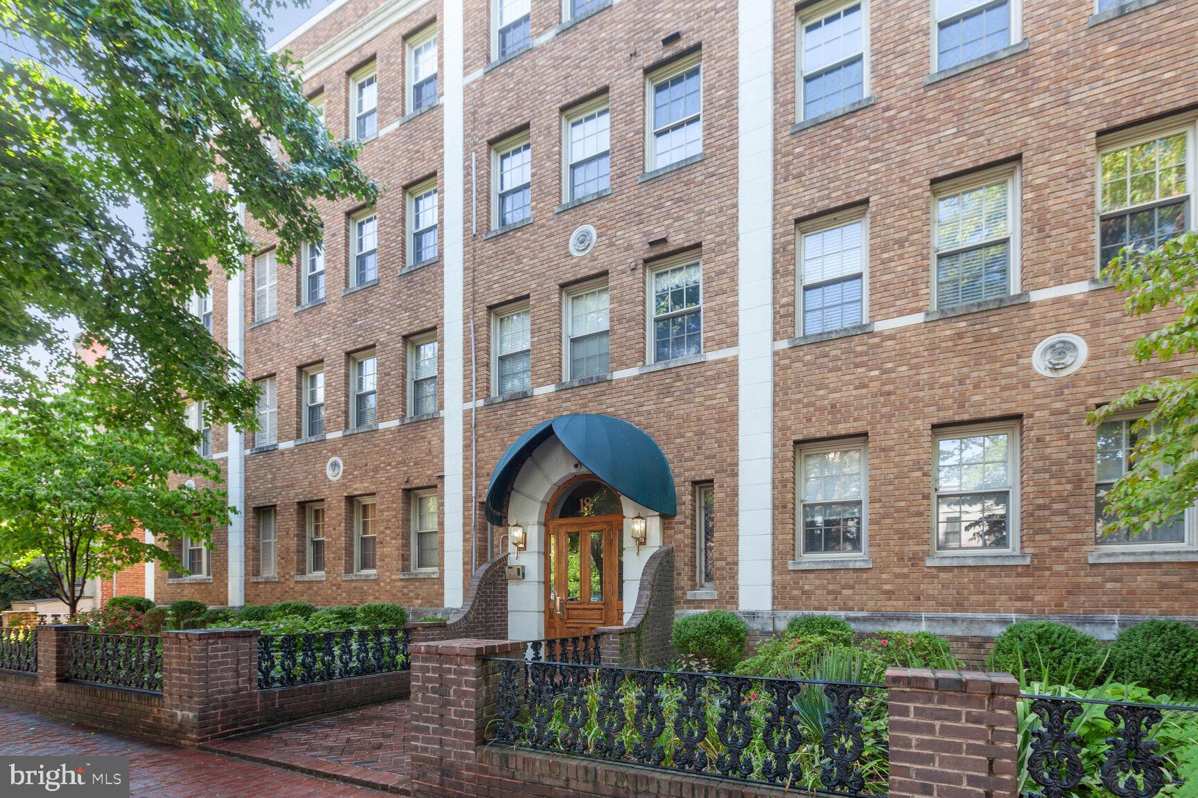 18 9th Street Northeast, Unit 401 Washington, DC 20002 - Photo 2 of 16 a front view of a house