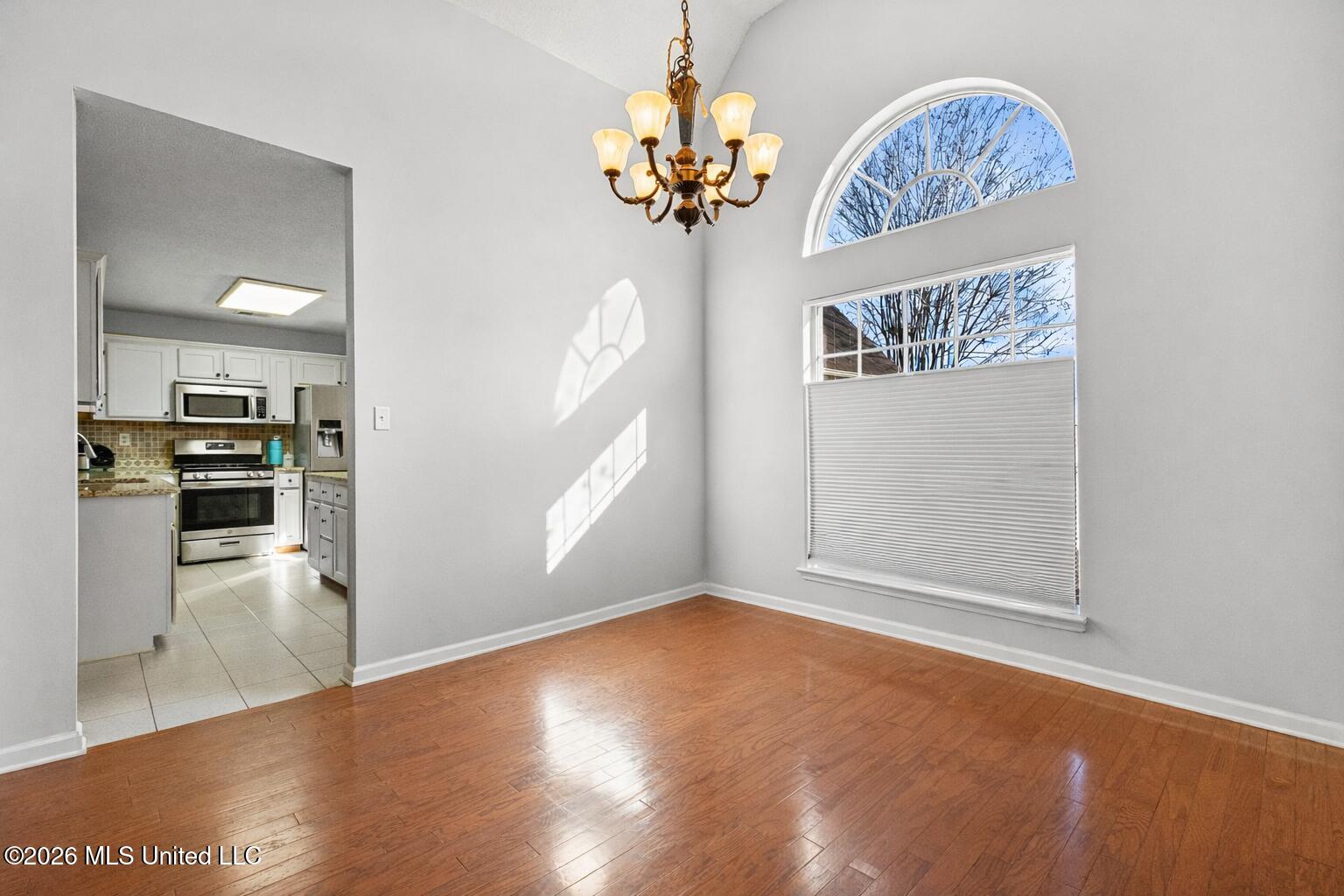 2452 Heather Ridge Southaven, MS 38672 - Photo 5 of 24 Dining Room