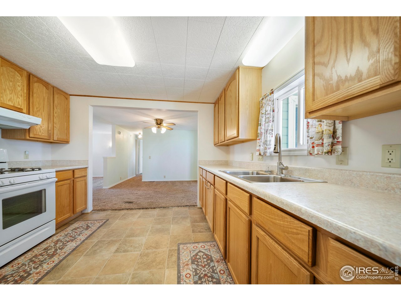 15260 County Road South Fort Morgan, CO 80701 - Photo 13 of 39 Updated kitchen with oak cabinets!