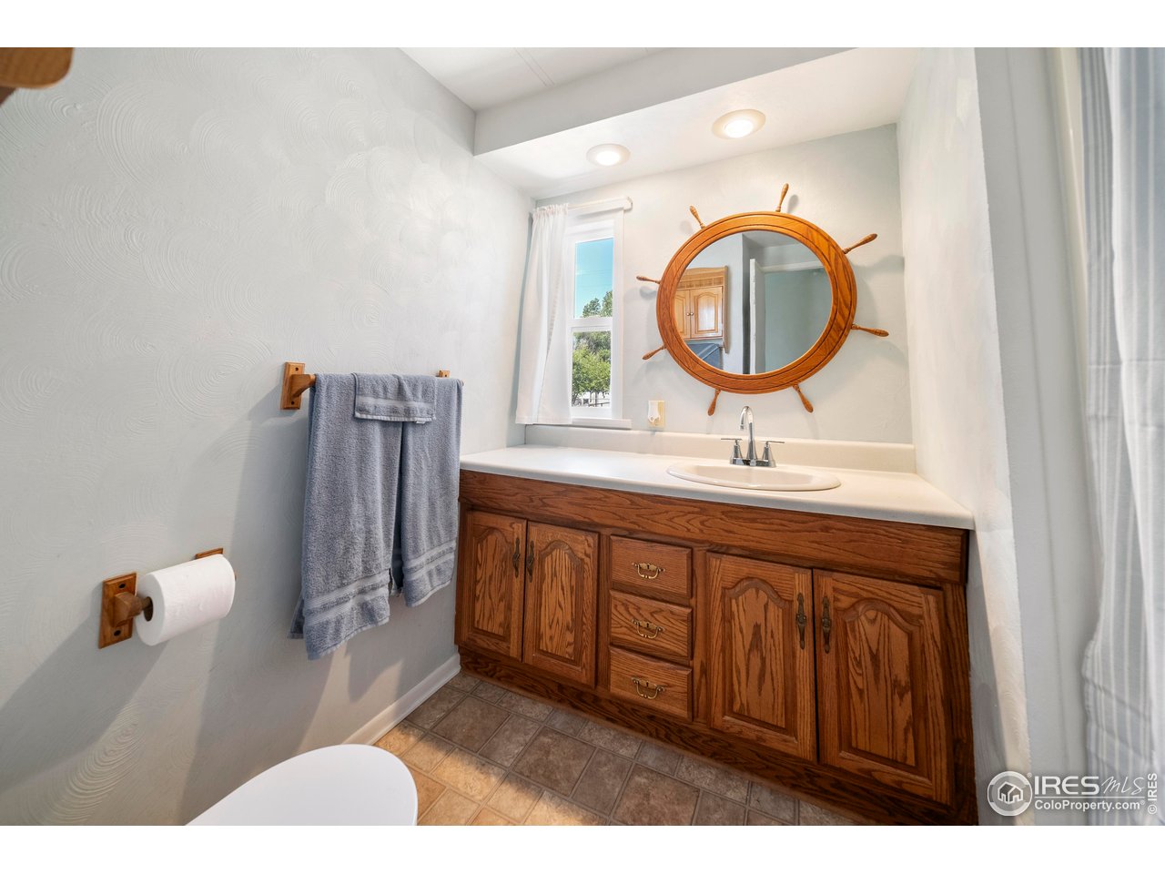15260 County Road South Fort Morgan, CO 80701 - Photo 25 of 39 Bathroom 2