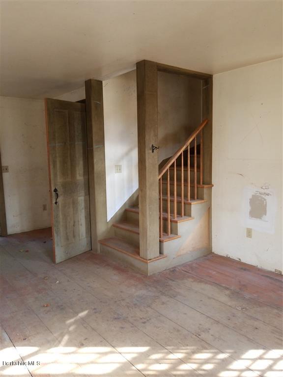 228 1 Rhoades Road Southfield, MA 01259 - Photo 9 of 19 IMG_20181229_112007_resized (Medium)