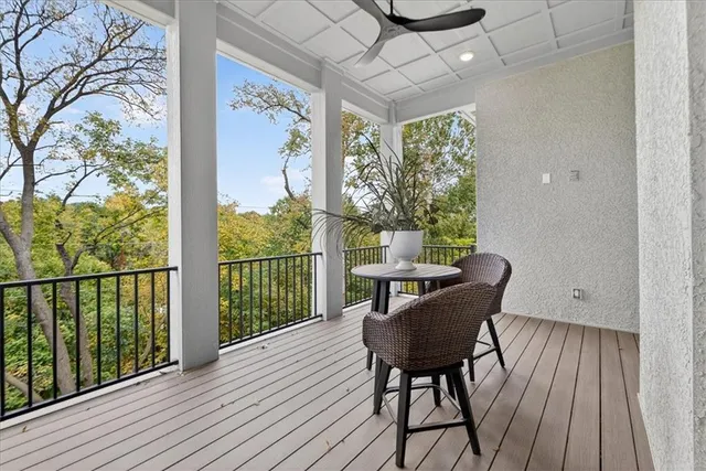 $849,900 | 8170 West Lake Drive, Parkville, MO 64152