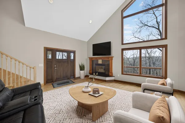 $769,900 | 59261 County Road 7, Zumbro Falls, MN 55991