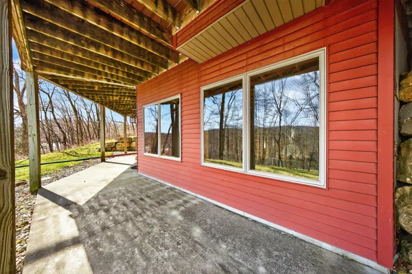 $769,900 | 59261 County Road 7, Zumbro Falls, MN 55991