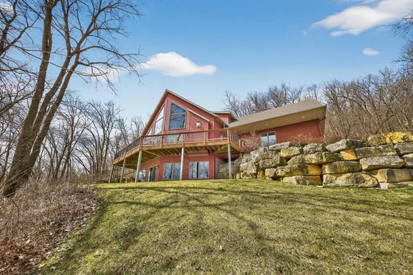 $769,900 | 59261 County Road 7, Zumbro Falls, MN 55991