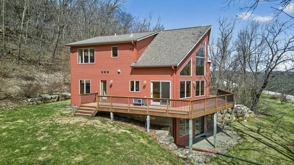 $769,900 | 59261 County Road 7, Zumbro Falls, MN 55991