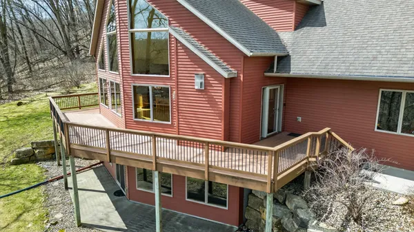 $769,900 | 59261 County Road 7, Zumbro Falls, MN 55991