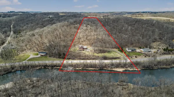 $769,900 | 59261 County Road 7, Zumbro Falls, MN 55991