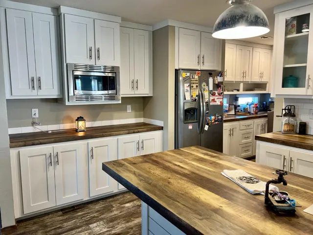 $174,900 | 1021 Avenue North, Ralls, TX 79357