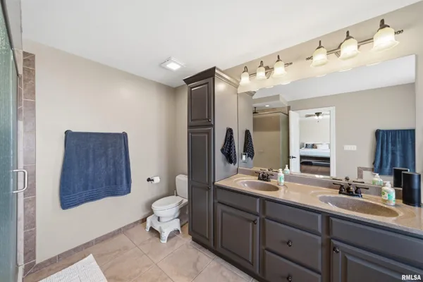 $630,000 | 26805 Liberty Lane, Washington, IL 61571