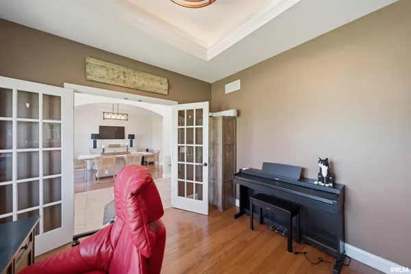 $630,000 | 26805 Liberty Lane, Washington, IL 61571