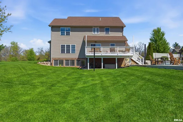 $630,000 | 26805 Liberty Lane, Washington, IL 61571