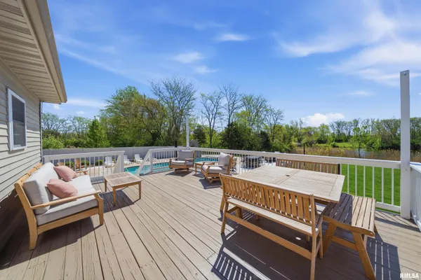 $630,000 | 26805 Liberty Lane, Washington, IL 61571
