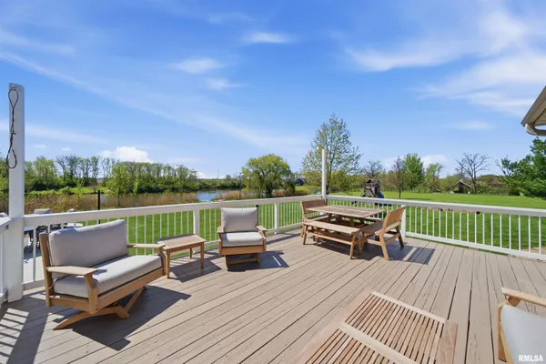 $630,000 | 26805 Liberty Lane, Washington, IL 61571