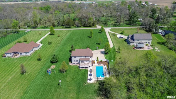 $630,000 | 26805 Liberty Lane, Washington, IL 61571