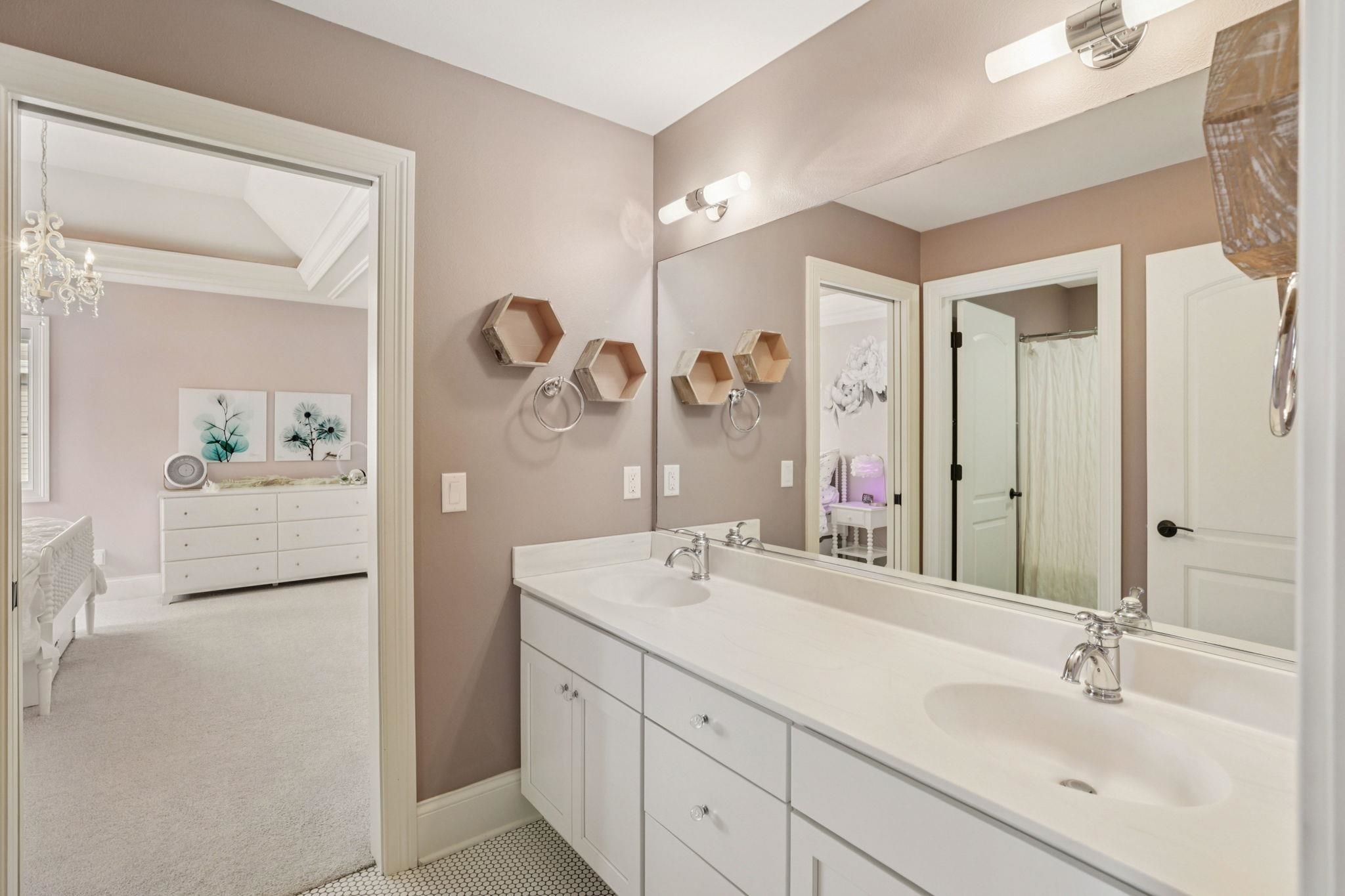 805 Blue Aster Trail Middleton, WI 53562 - Photo 47 of 84