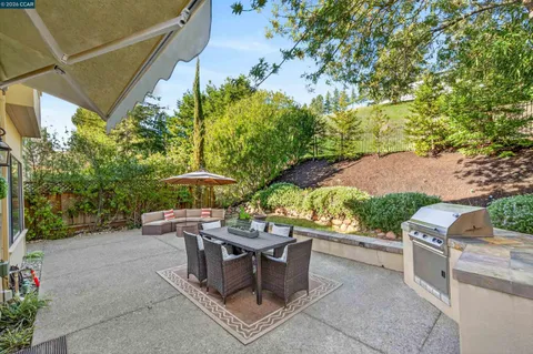 $1,448,800 | 490 Eagle Valley Way, Danville, CA 94506