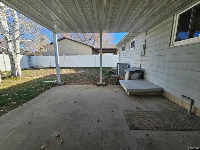 $199,500 | 405 South 18th Street, Worland, WY 82401