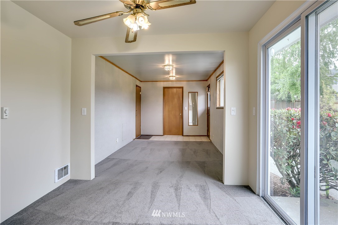 1909 Northeast 14th Street Renton, WA 98056 - Photo 13 of 25 Gallery Image 13
