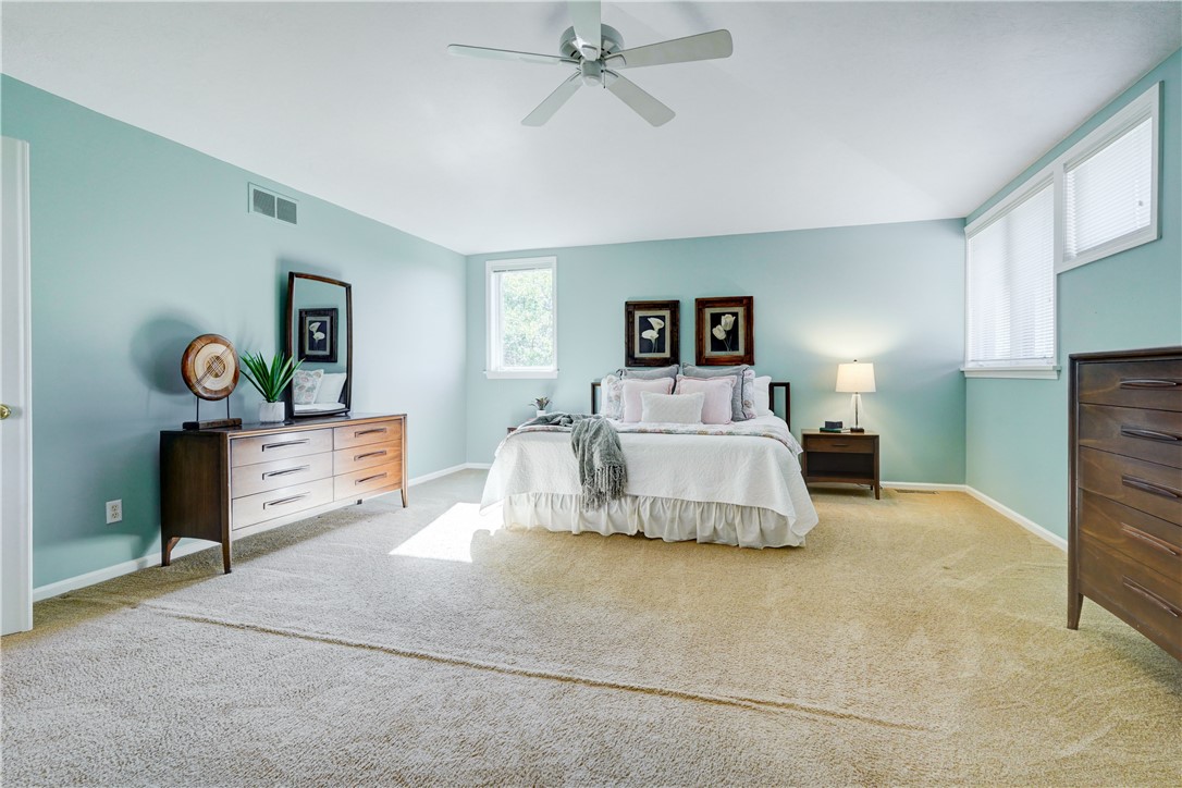 27 Spruce Ridge Perinton, NY 14450 - Photo 15 of 28 Gallery Image 15