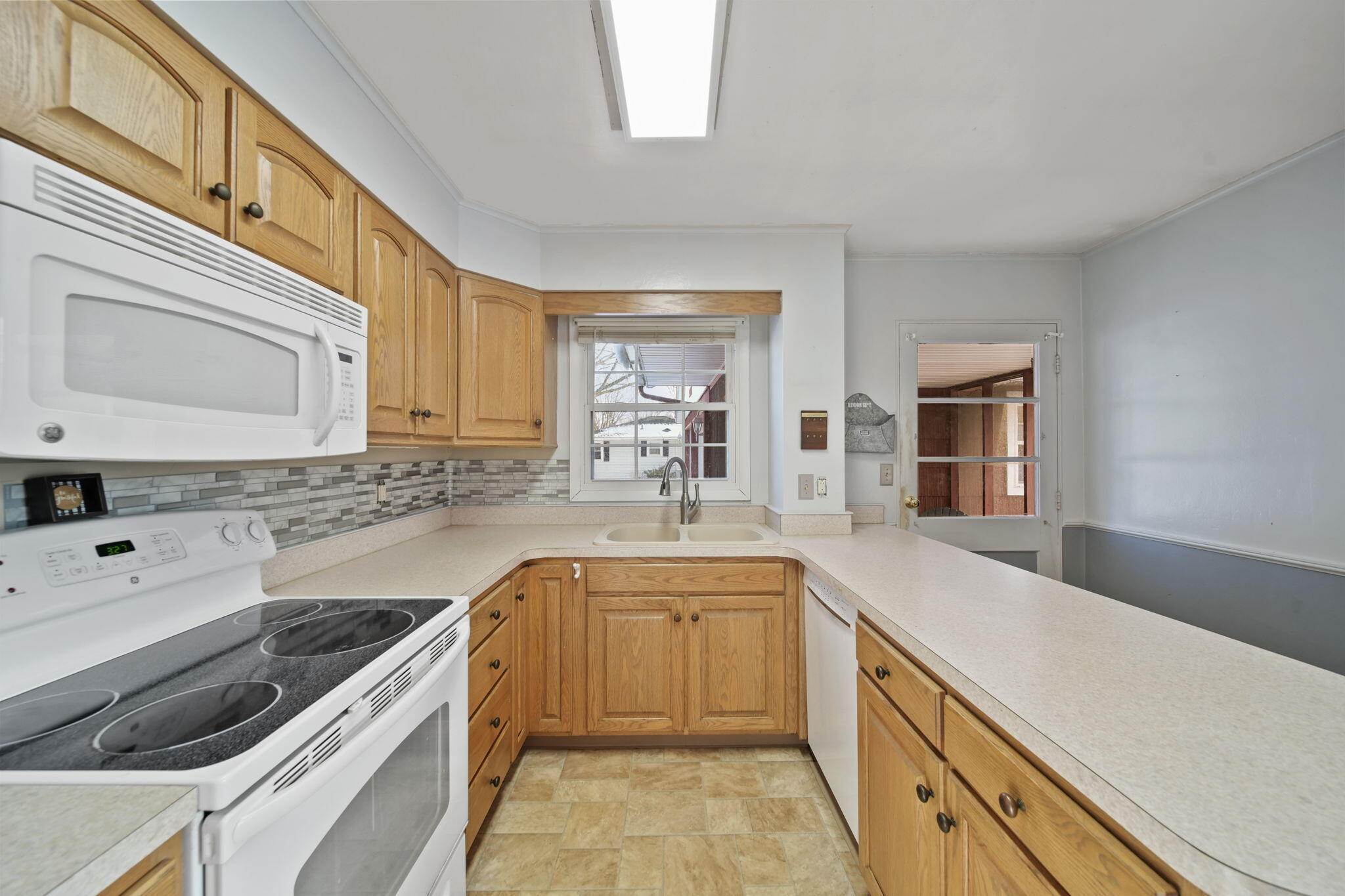 5635 Brooklyn Road Jackson, MI 49201 - Photo 10 of 47 19-web-or-mls-DSC03580