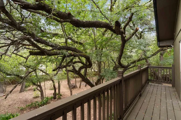 $1,250,000 | 8707 White Cliff Drive, Austin, TX 78759
