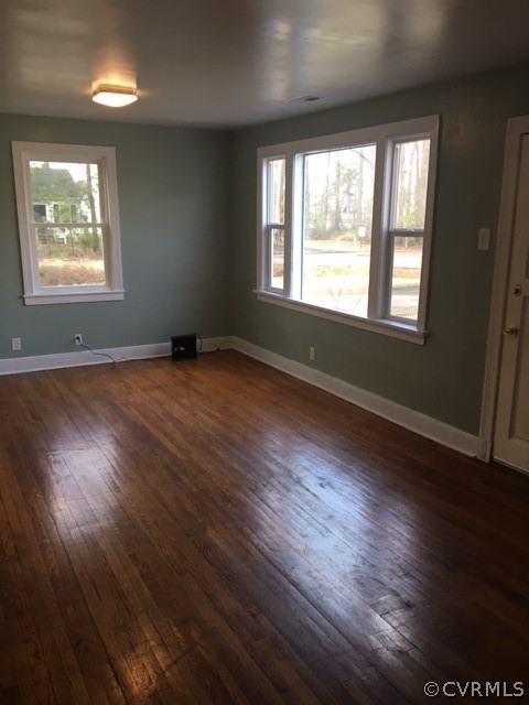 3025 Maplewood Road Henrico, VA 23228 - Photo 4 of 20 Gallery Image 4