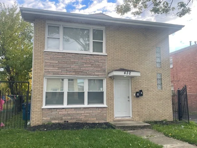 $1,900 | 432 West Hickory Street, Unit 1, Chicago Heights, IL 60411