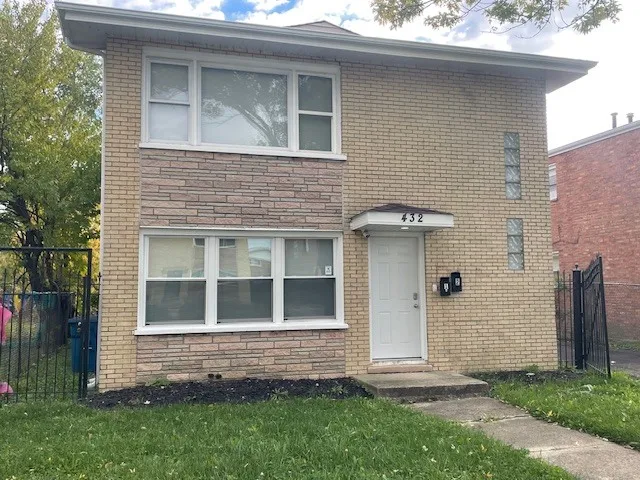 $1,900 | 432 West Hickory Street, Unit 1, Chicago Heights, IL 60411