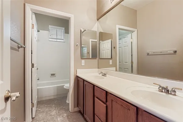 $689,900 | 599 Marsh Creek Court, Henderson, NV 89002