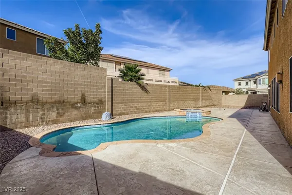 $689,900 | 599 Marsh Creek Court, Henderson, NV 89002