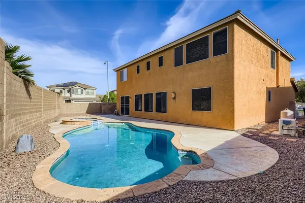 $689,900 | 599 Marsh Creek Court, Henderson, NV 89002