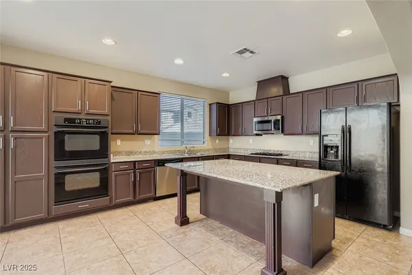 $689,900 | 599 Marsh Creek Court, Henderson, NV 89002