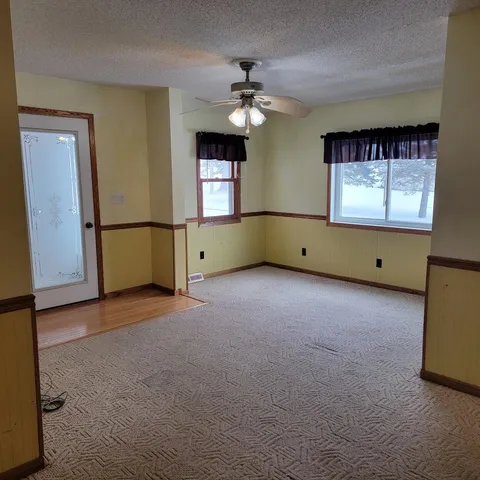 $315,000 | 1557 Old Lancaster Road, Platteville, WI 53818