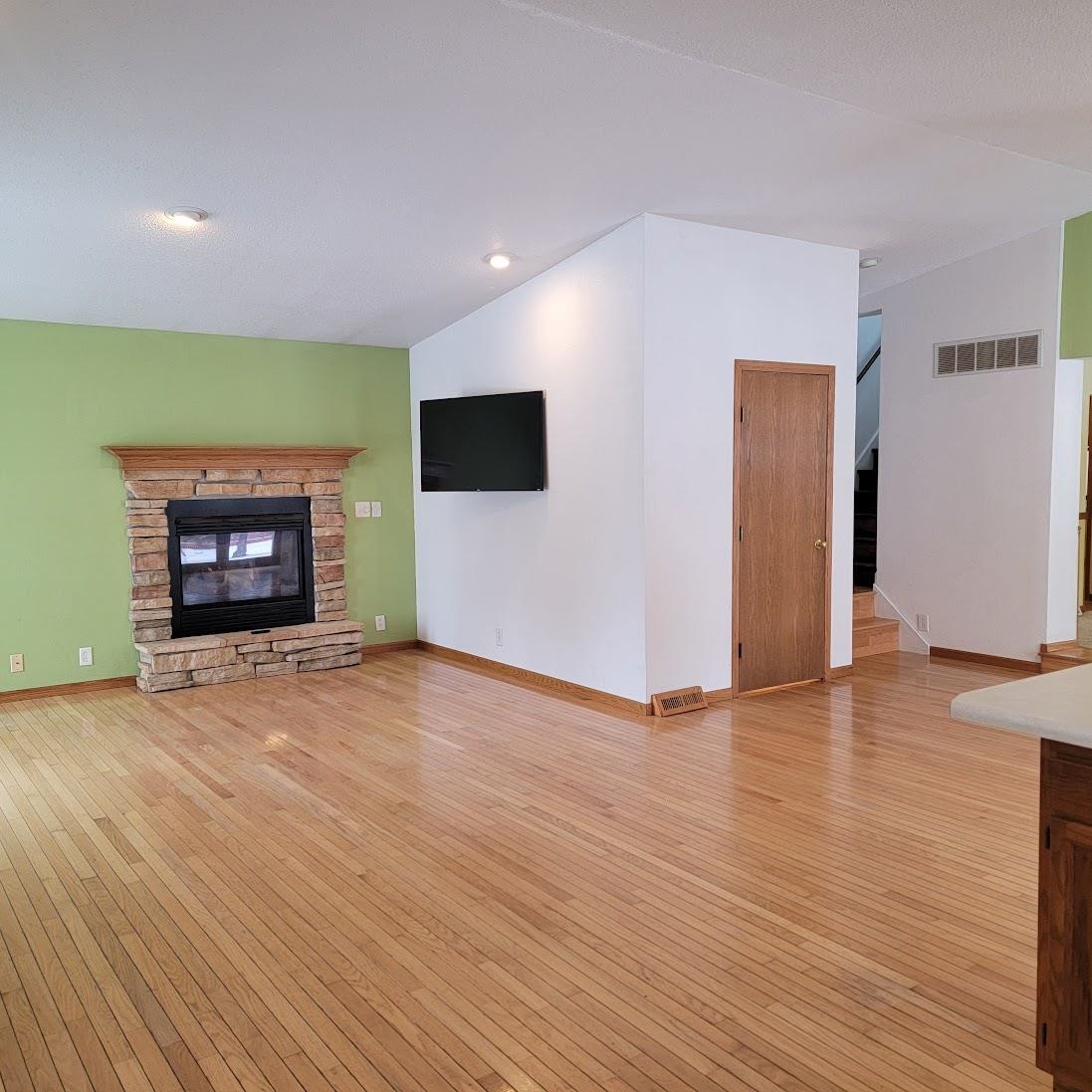 1557 Old Lancaster Road Platteville, WI 53818 - Photo 16 of 45