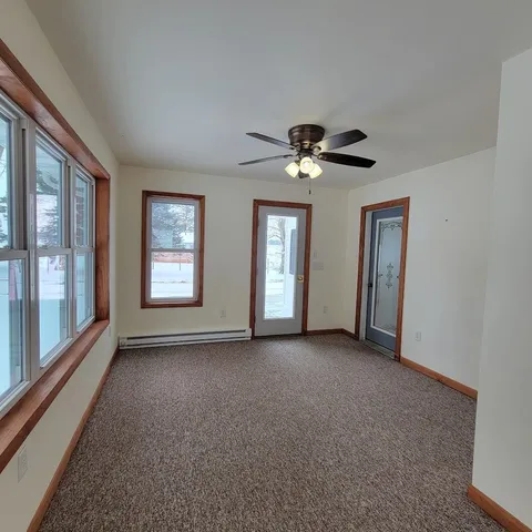 $315,000 | 1557 Old Lancaster Road, Platteville, WI 53818