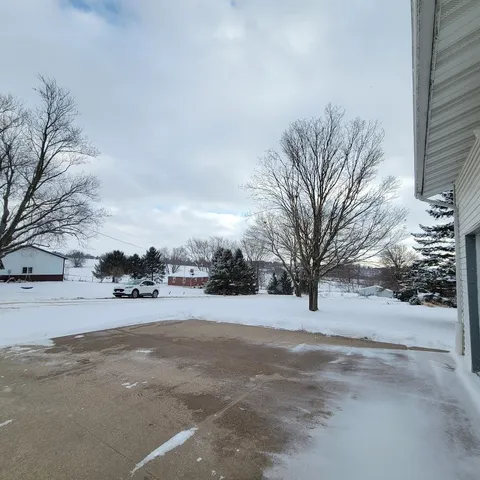 $315,000 | 1557 Old Lancaster Road, Platteville, WI 53818