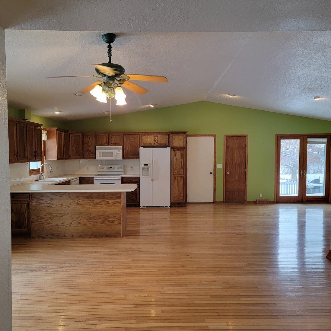 1557 Old Lancaster Road Platteville, WI 53818 - Photo 8 of 45