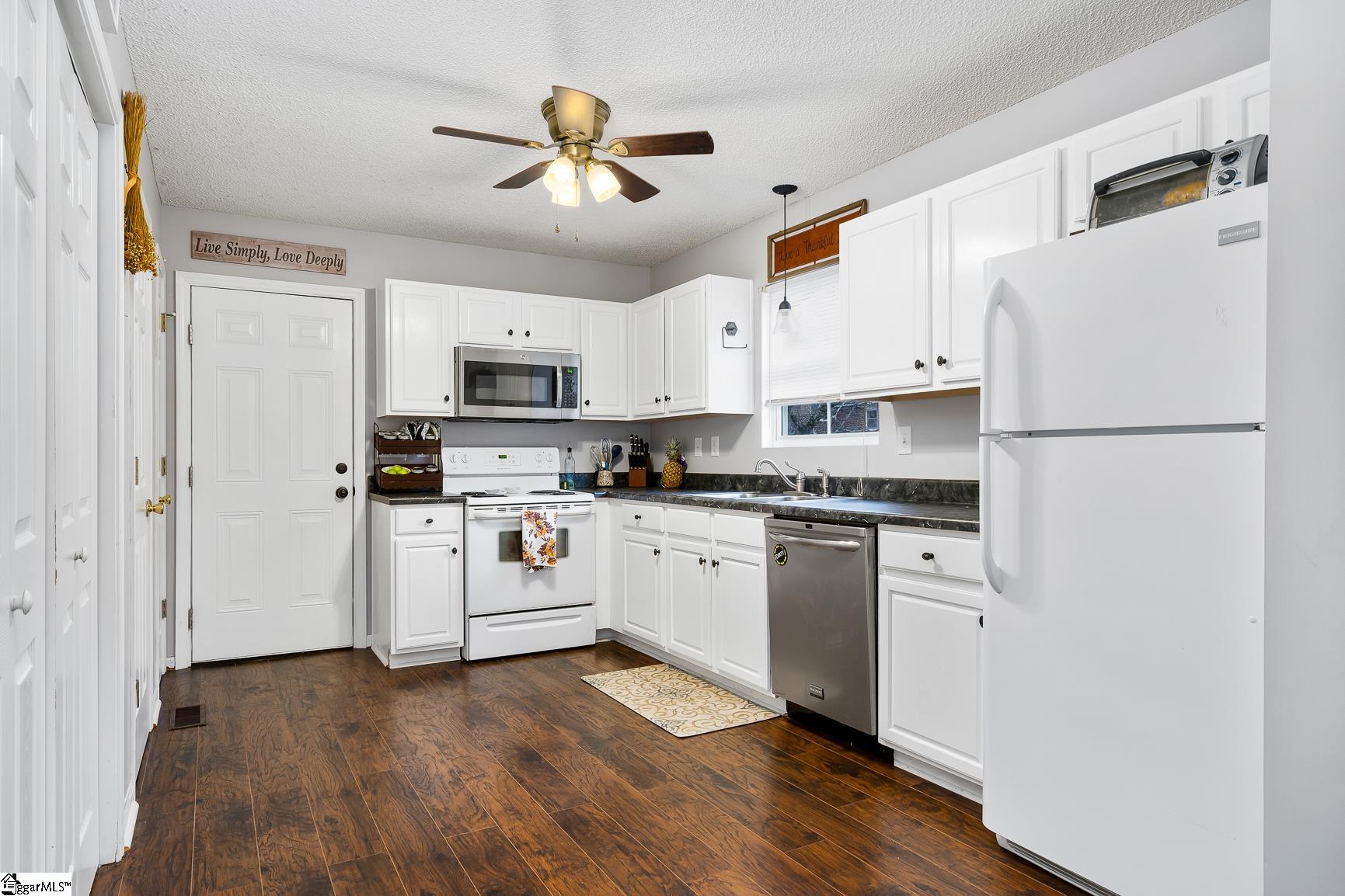 1936 Inman Drive Anderson, SC 29625 - Photo 8 of 30 Gallery Image 8