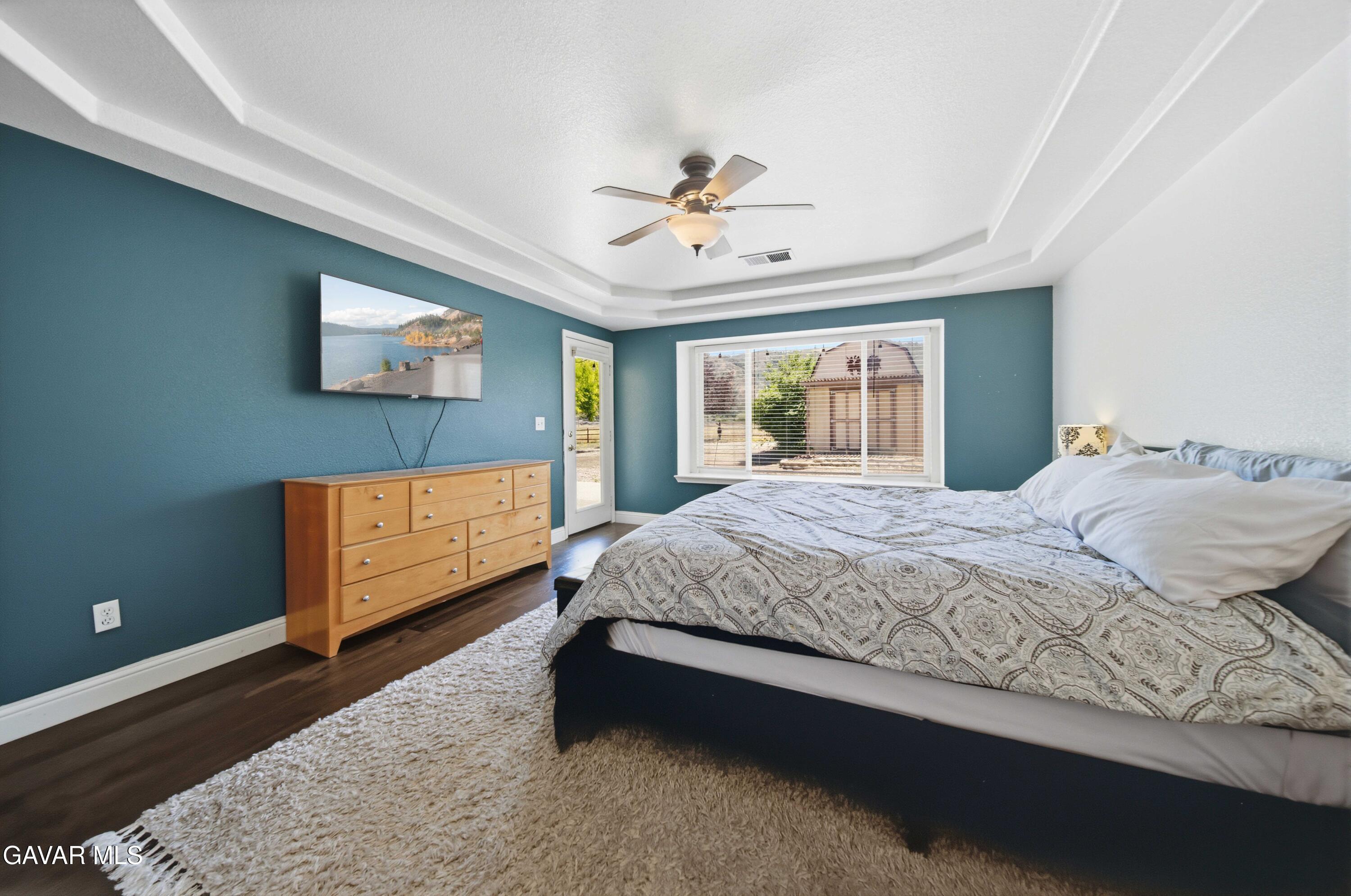 29960 Caddy Lane Tehachapi, CA 93561 - Photo 23 of 37 29960 Caddy Ln-24