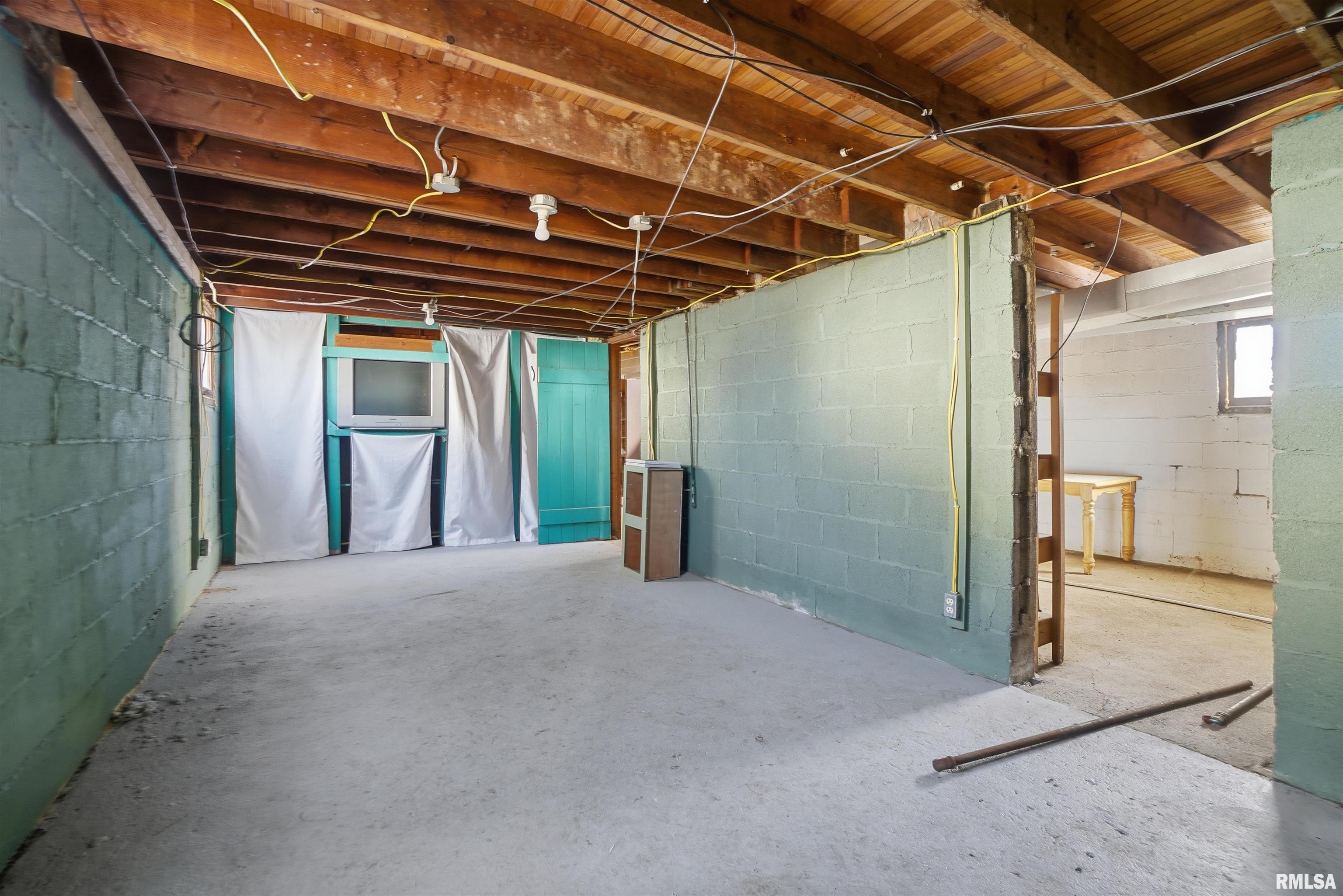 509 West Fort Street Farmington, IL 61531 - Photo 23 of 29