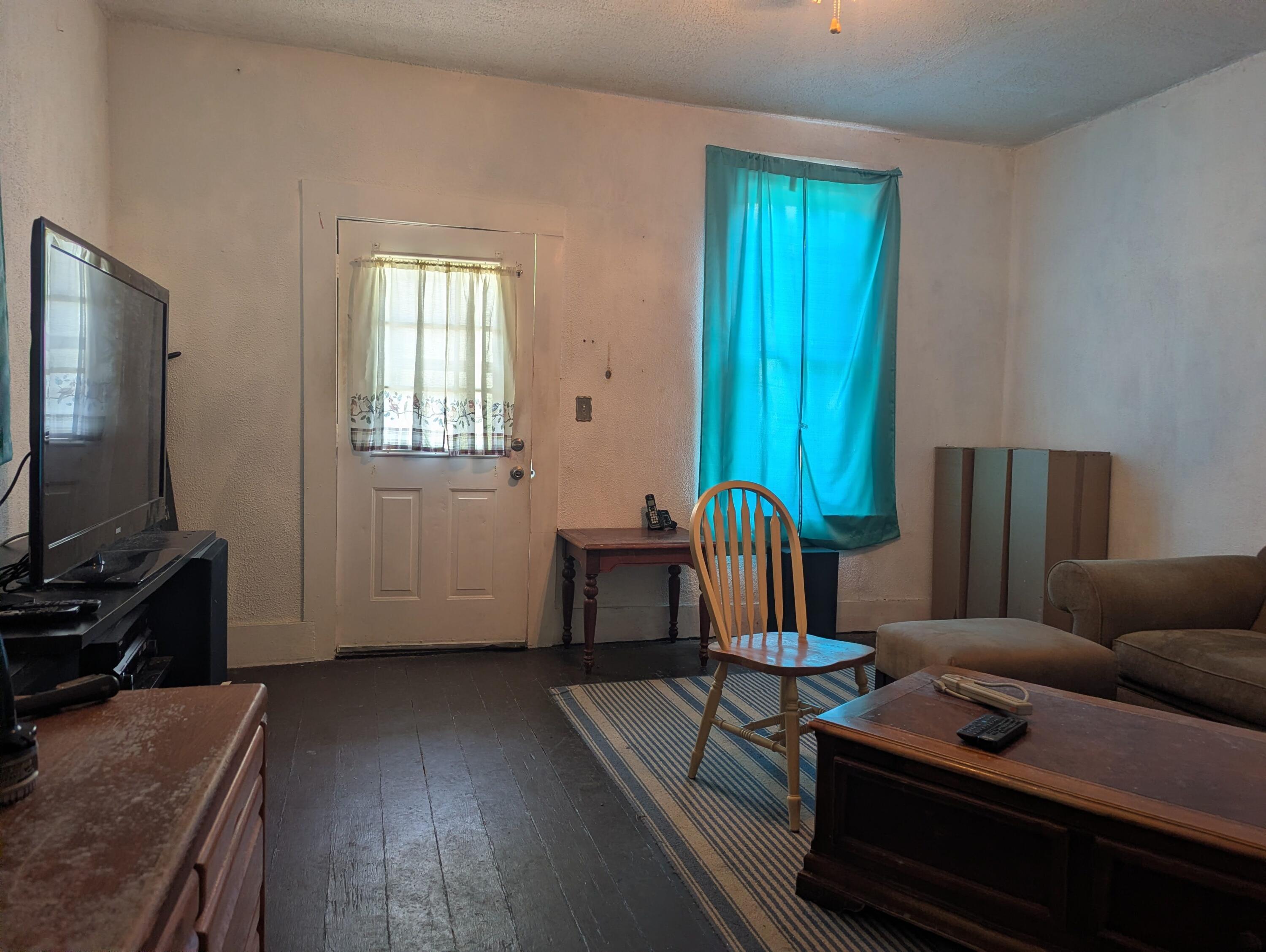 505 Scott Street Springfield, OH 45505 - Photo 2 of 7 PXL_20260813_175906106.MP