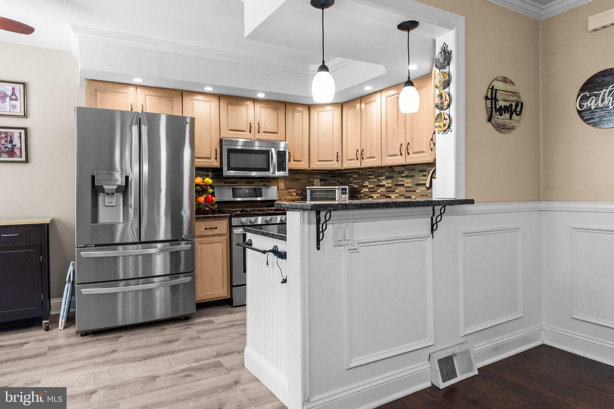 11878 Basile Road Philadelphia, PA 19154 - Photo 9 of 33 Gallery Image 9
