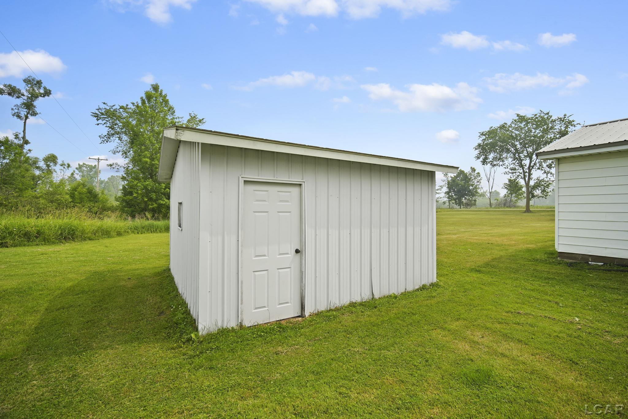 6300 Somerset Road Addison, MI 49220 - Photo 28 of 38 50113973-27.JPG