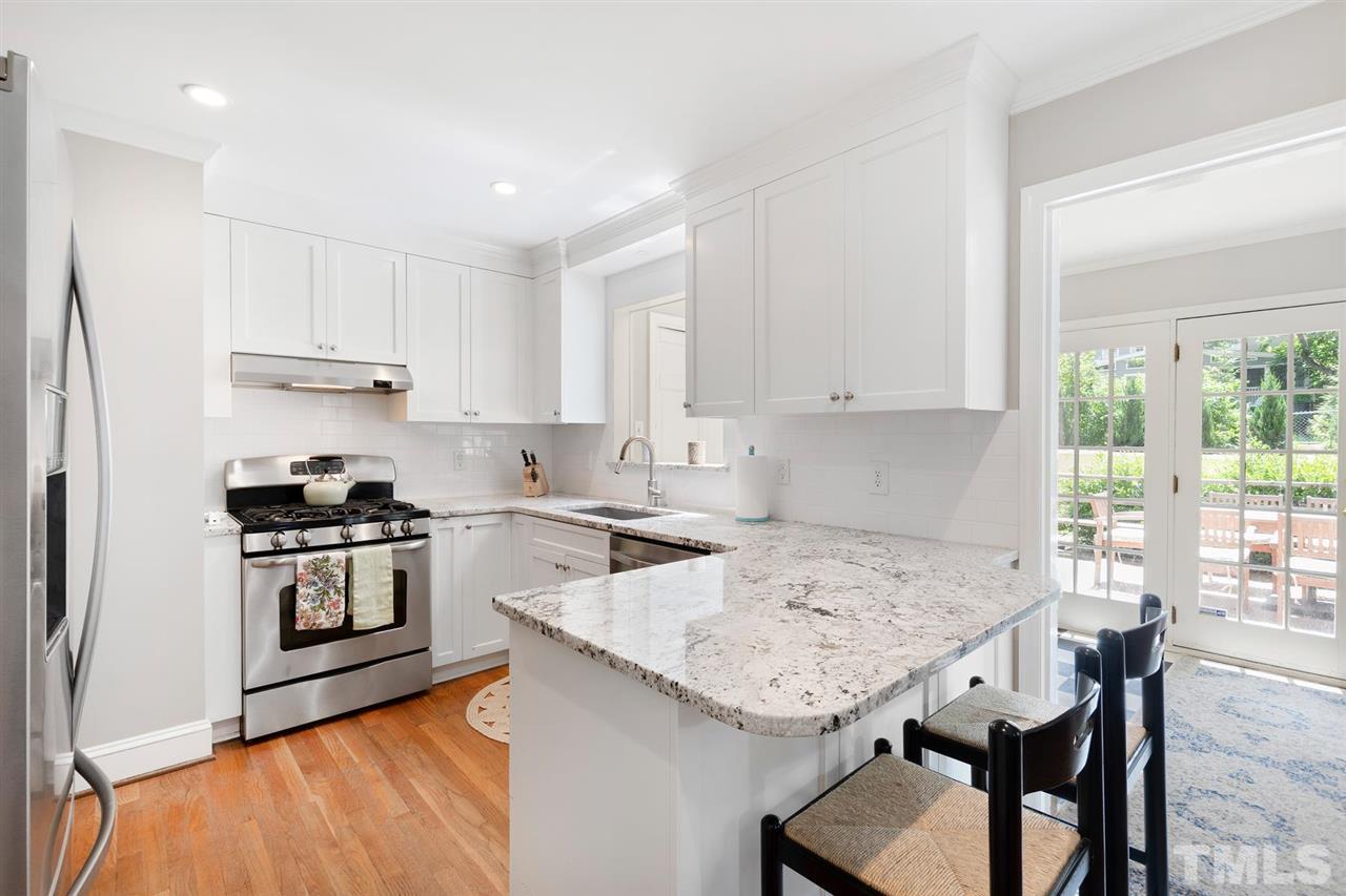713 Davidson Street Raleigh, NC 27609 - Photo 12 of 21
