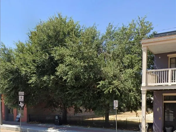 $60,000 | 703-705 South Main Street, Calvert, TX 77837