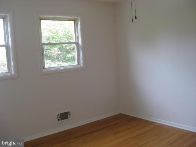 4273 Labyrinth Road Baltimore, MD 21215 - Photo 5 of 13 Master Bedroom