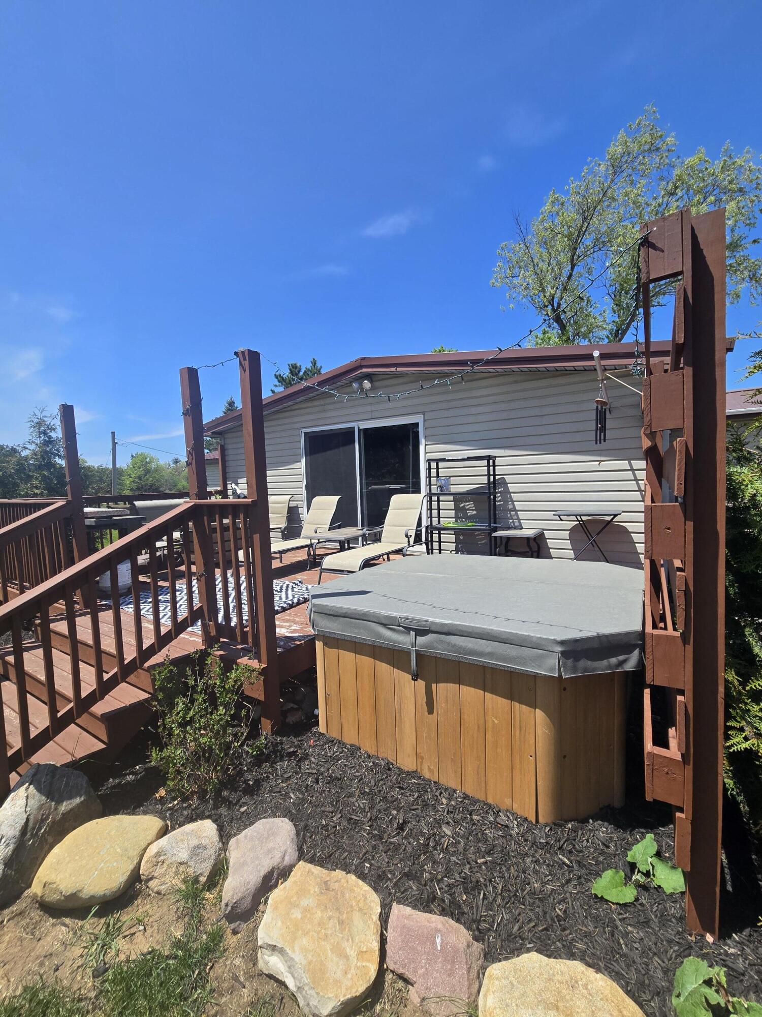 12495 5 Mile Road Evart, MI 49631 - Photo 38 of 75 20260526_135743