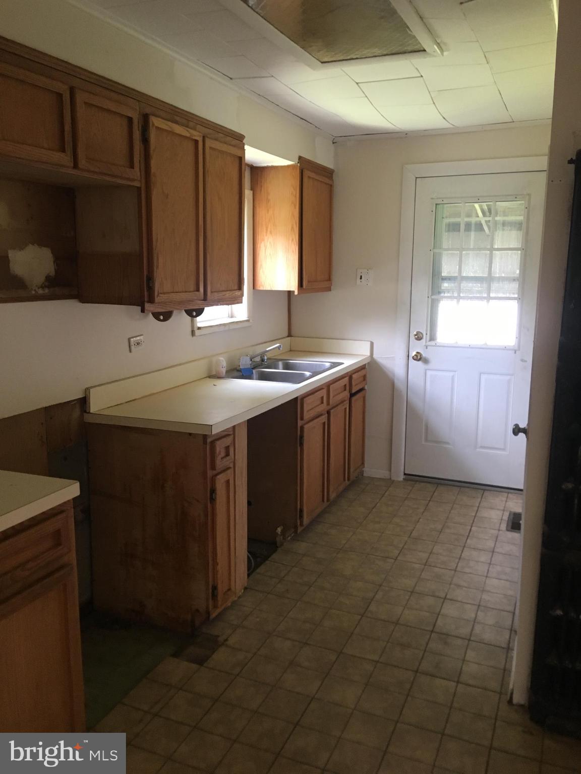 742 Franklin Street Delanco, NJ 08075 - Photo 7 of 27