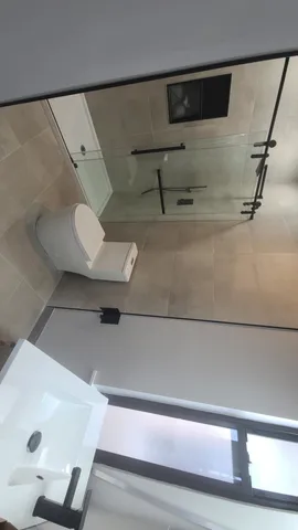 $2,500 | 6443 South Peoria Street, Unit 1, Chicago, IL 60621